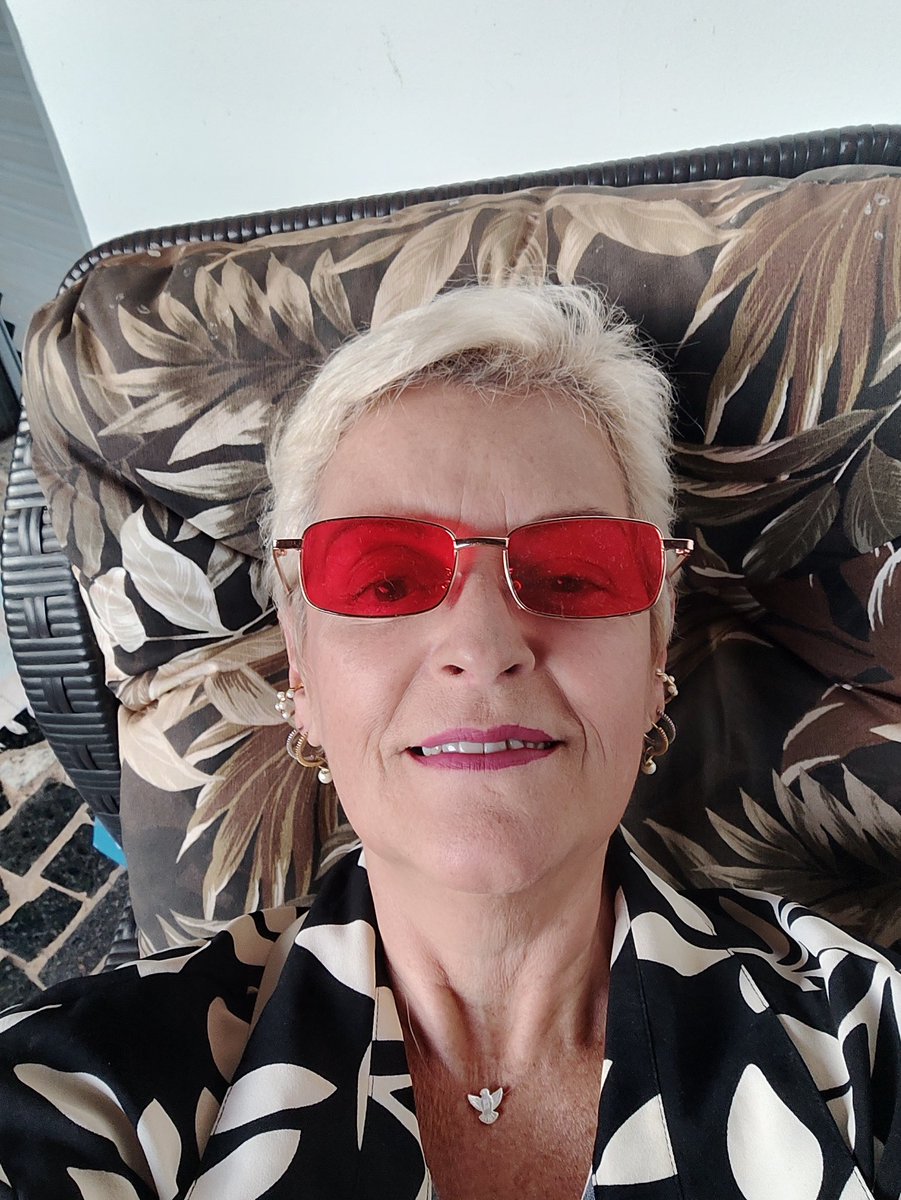 yeda_rocha2003's tweet photo. Esperando de boa, feliz, pela prisão do Bolsonaro. https://t.co/izwPme1w0D