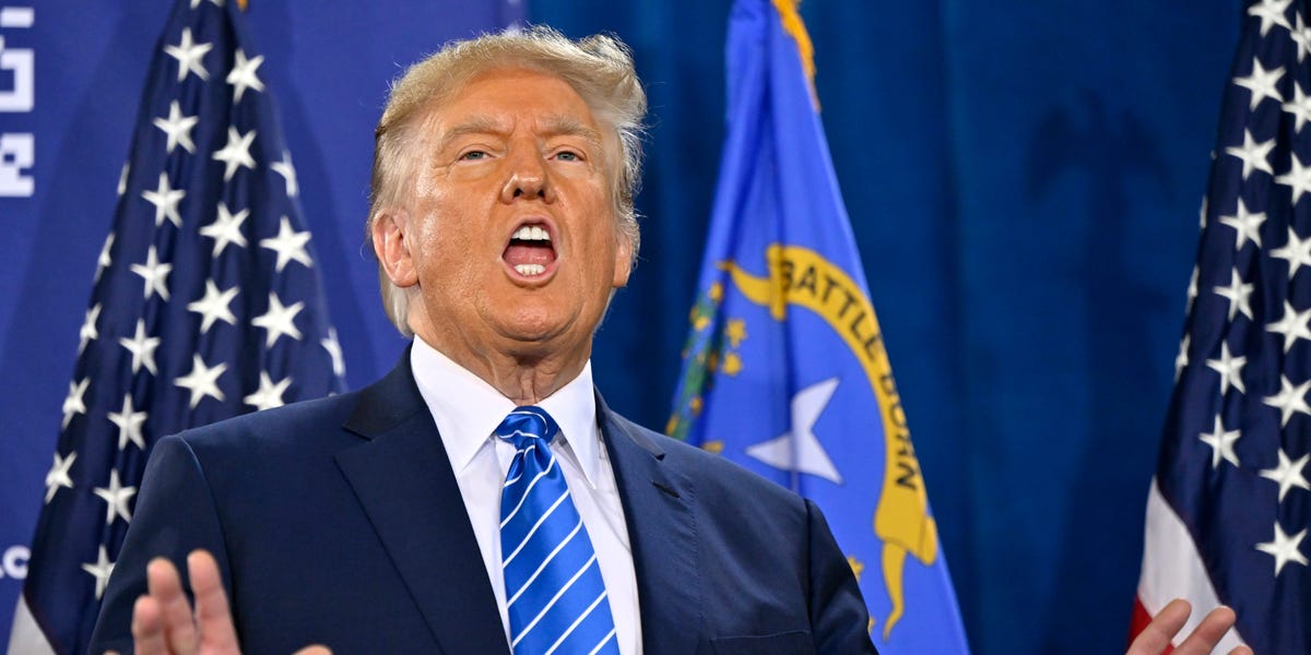 Trump bizarrely claims 'they' will change the name of the state of Pennsylvania if he loses it dlvr.it/T2ZLmd