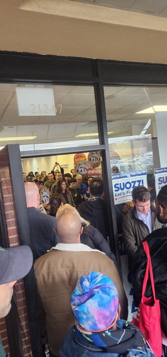 mejicuba's tweet image. Shout out to all our NYC unions that turned out today! We will make the difference in #NYC District 3 @Tom_Suozzi on Feb 13th Special Election  #NYCLaborVotes