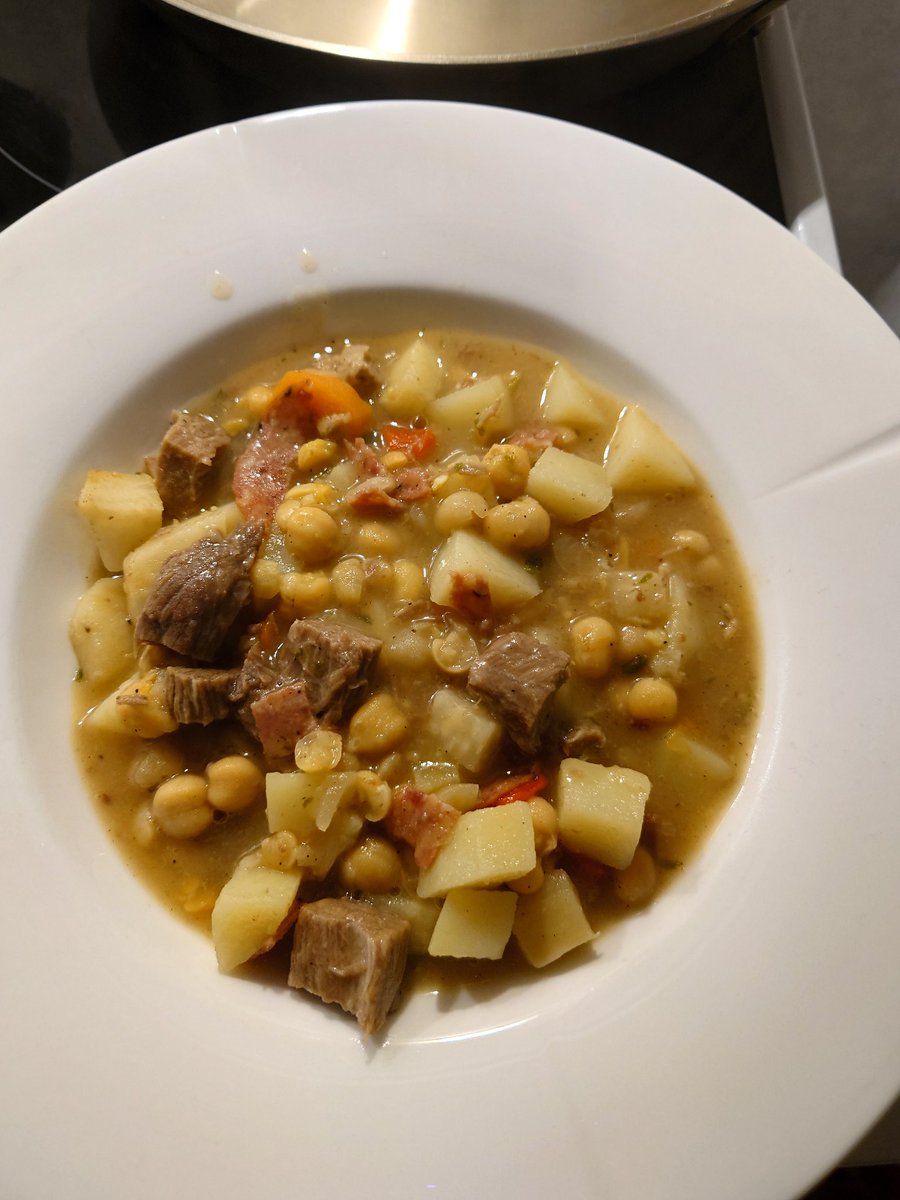 #dagensmiddag ble ertesuppe gett, prømp se