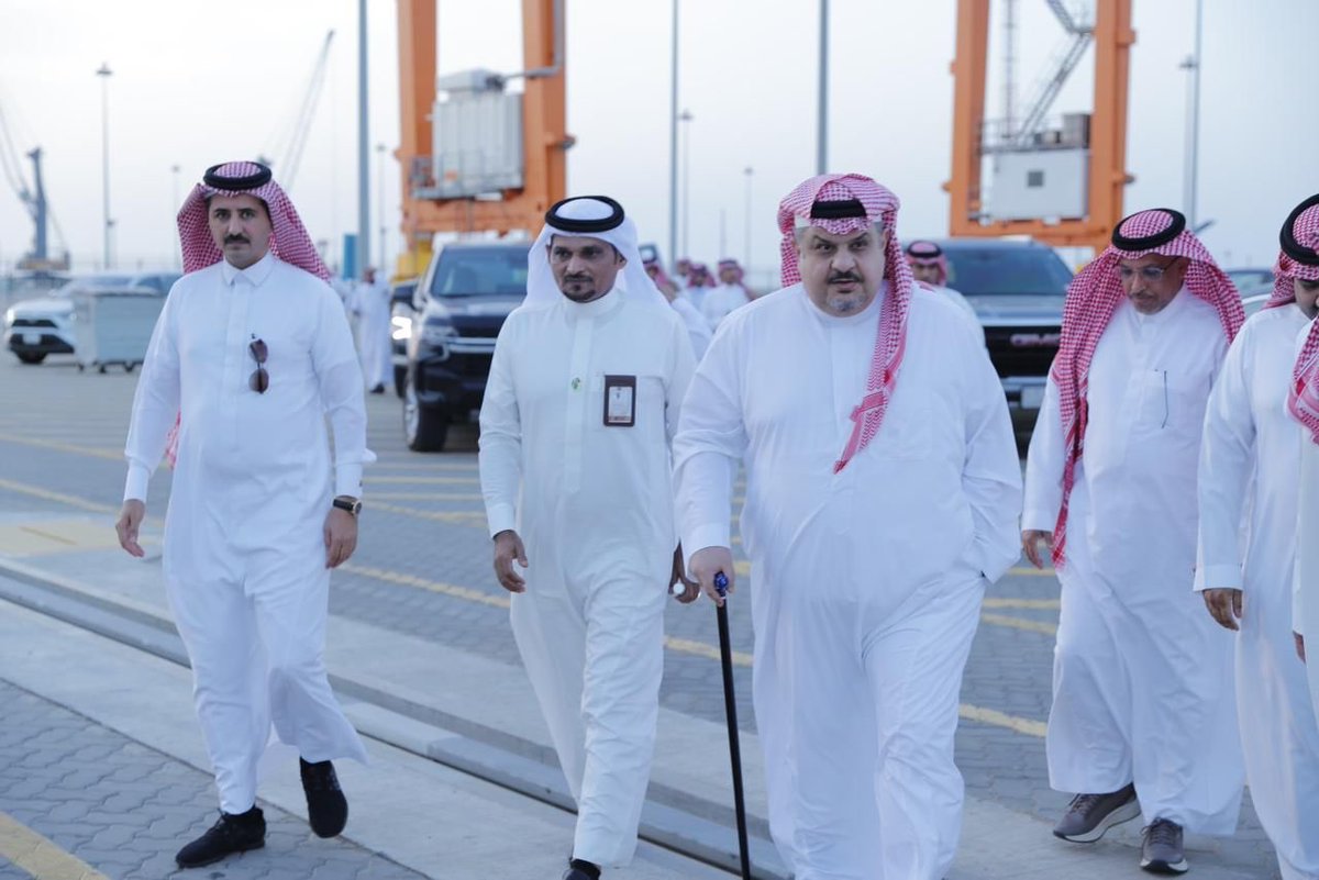 abdulrahman's tweet photo. حينما أعلن سيدي سمو ولي العهد محمد بن سلمان حفظه الله 
عن إطلاق أربع مناطق اقتصادية خاصة 
كانت إحدى تلك المناطق الخاصة تقع في
#مدينة_جازان_للصناعات_الأساسية_والتحويلية التابعة للهيئة الملكية للجبيل وينبع 
ومما لا شك فيه أن هذا المشروع سيحدث نقلة اقتصادية نوعية 
من حيث توفيره لفرص ضخمة للشركات والمستثمرين والمجتمع بأكمله عبر العديد من القطاعات الصناعية الواعدة