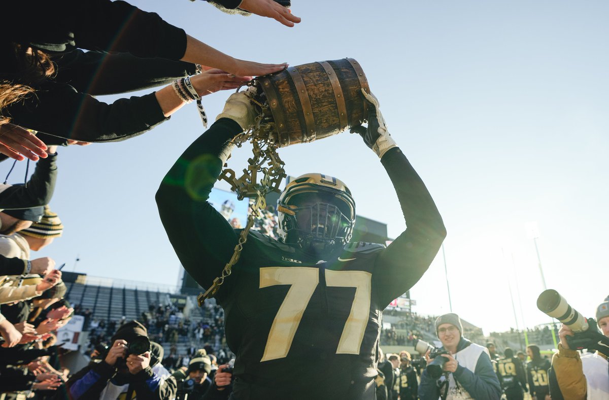 In every other state it's just a rivalry. Complete the sweep @BoilerBall! #BeatIU