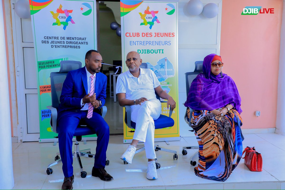 LiveDjib's tweet photo. Revivon les moments forts de l’inauguration du tout premier Centre de Mentorat des Jeunes Dirigeants d’Entreprises Djiboutiens, 🚀🌍 #DjibEntreprendre #Innovation #Entrepreneuriat #cle #cjed #mentorat
@mefidjibouti
@MJCDjibouti
@CJEDdjiboutiens
@centre_cle
#Djibouti https://t.co/R4c0kB8ljK