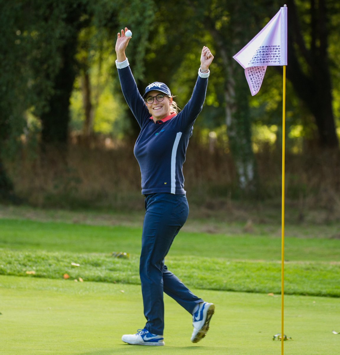 Double hands up as I get year #3 on @LETgolf started next week 🙌🏻

Looking forward to new opportunities ahead 😍

Also throwing it back to this albatross at the @LacosteLODF 🎯