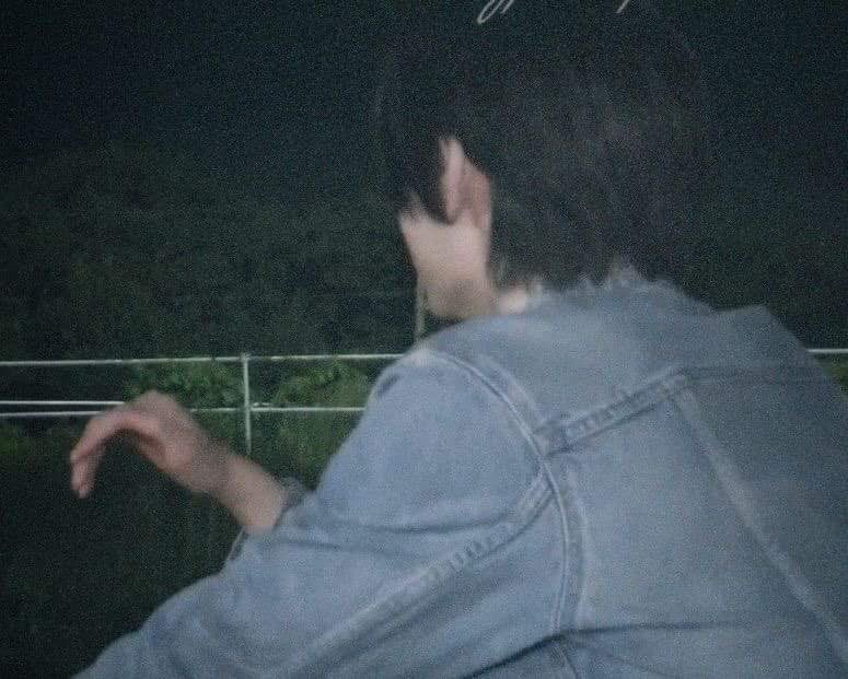 lostinoldtown's tweet photo. ๐๕ —— เสาร์ที่ ๑๐ กุมภาพันธ์

⠀⠀⠀วันสุดท้ายของเกษ๓รเเฟร์ขอบคุณธีร์ที่พามาครับ แต่รอบหน้าไม่เอาแล้วได้ไหม ? คนเยอะอัดเเน่นกันจนเป็นปลากระป๋อง แต่แลกกับได้เห็นรอยยิ้มวิฬารในรูปผมก็ยอม 🫳🏻🫳🏻 https://t.co/fn0BNwoLs9