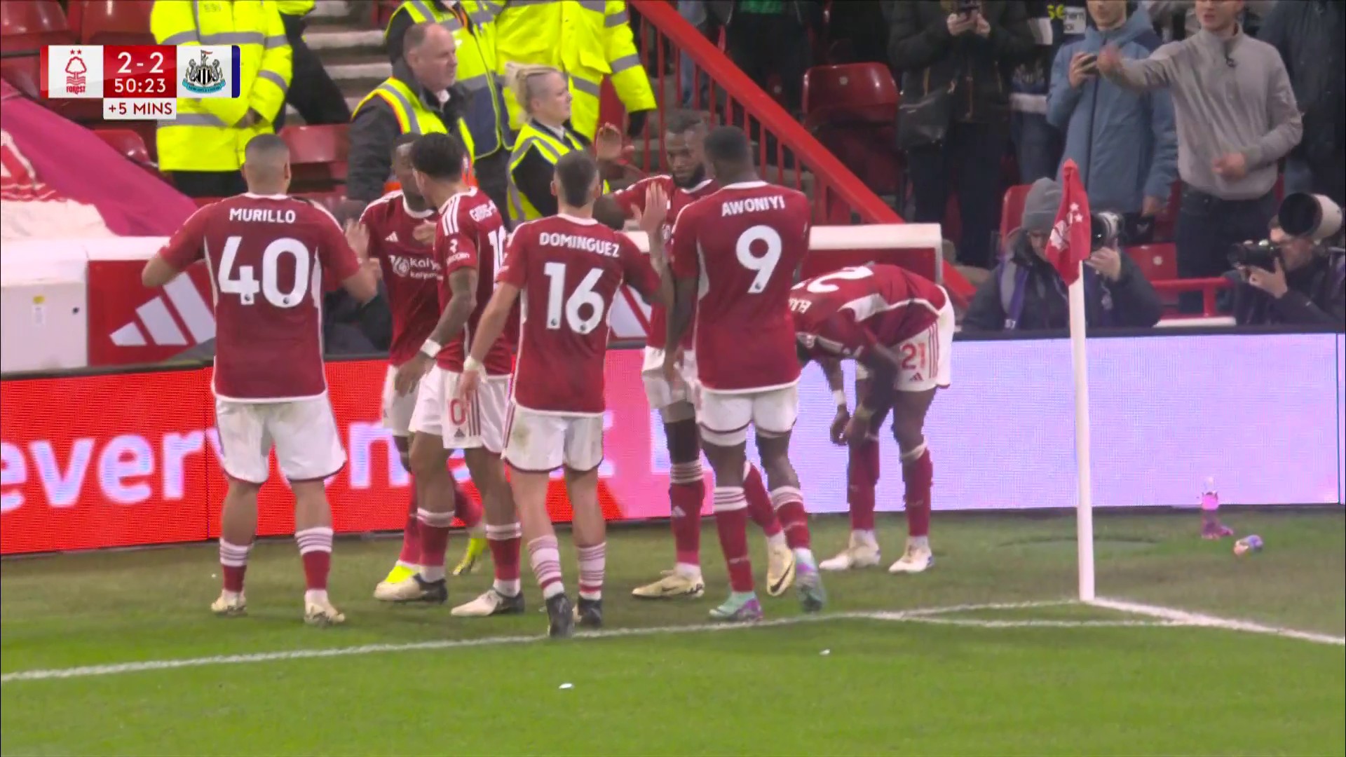 Hudson-Odoi makes it 2-2 for Forest v. Newcastle