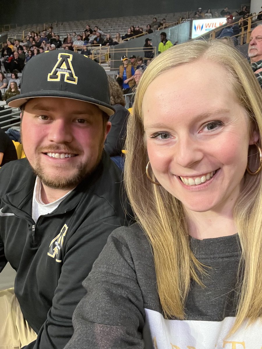 drmachon's tweet image. Let’s go App! #TakeTheStairs