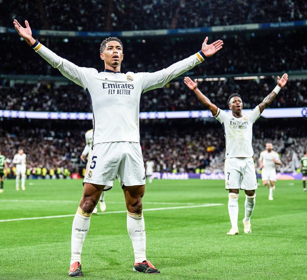 RMCFarab's tweet photo. نادي ريال مدريد لكرة القدم. 👑🤍 https://t.co/LmjMkmRnOA