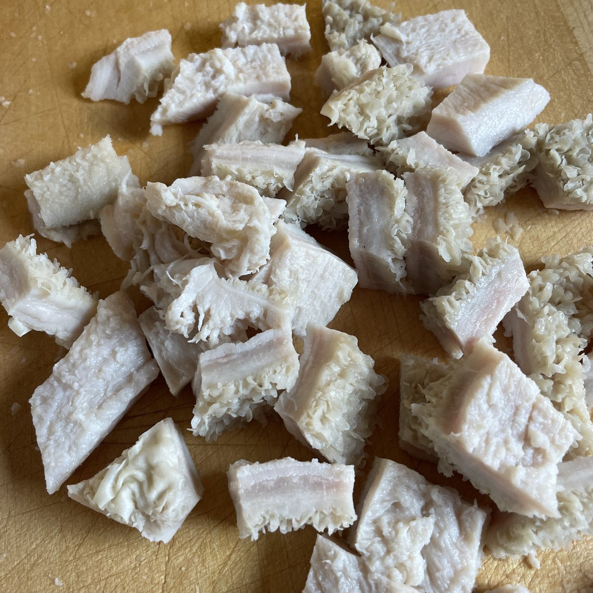 stromab's tweet photo. #FürDenPapaGekocht #KeinKantinenTweet
👉🏻 Endlich mal wieder Süß-Sauere #Flecke - seit Ewigkeiten nicht mehr gemacht. Lecker! Für viele jedoch ein bisschen gewöhnungsbedürftig. Wer es kennt und mag: Bitte zu Tisch!🐄 #Kutteln #Magen https://t.co/UDC0lkhhUA
