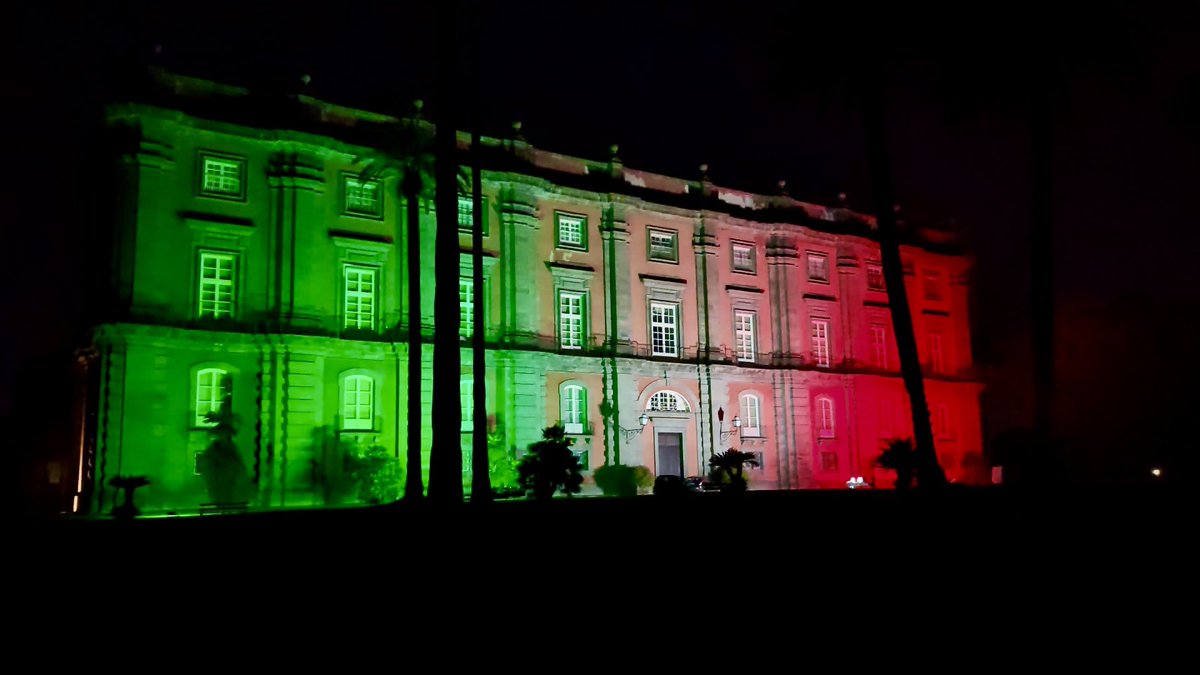 #10febbraio
#GiornodelRicordo 

Il Museo di Capodimonte illuminato con il Tricolore per ricordare i massacri delle foibe e l'esodo giuliano dalmata

#IoRicordo  
#museoboscocapodimonte