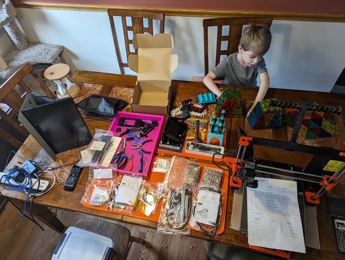 sliverbaer's tweet photo. I think I will continue as I have the time. Knowing that I may not be able to print after I am done.
Got the @WhamBamSystems mats down as the last time I had this printer on this table it got a little scratched.
#MK35 https://t.co/JuRr6yAgJA