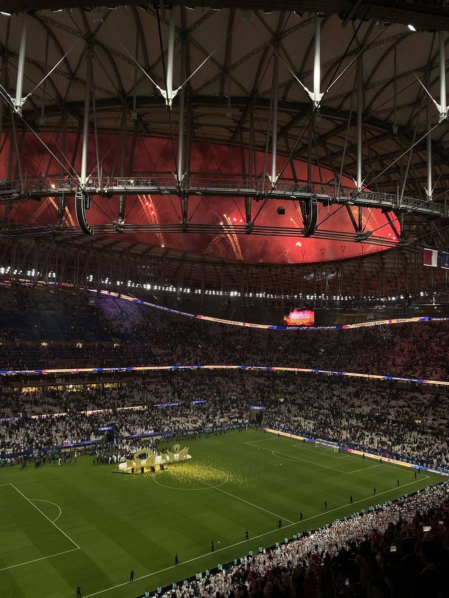 Fhdalkaabi's tweet photo. يوم للتاريخ يا بلادي #قطر 🇶🇦
ابطال #كأس_آسيا2023 و جيل تاريخي يحقق الذهب للمرة الثانية على التوالي بدون اي خساره في النسختين.

اللهم لك الحمد اني قدرت اشهد هالانجاز من ارض الملعب. 
يوم تاريخي آخر لن يُنسى. https://t.co/wCLa3KSG07
