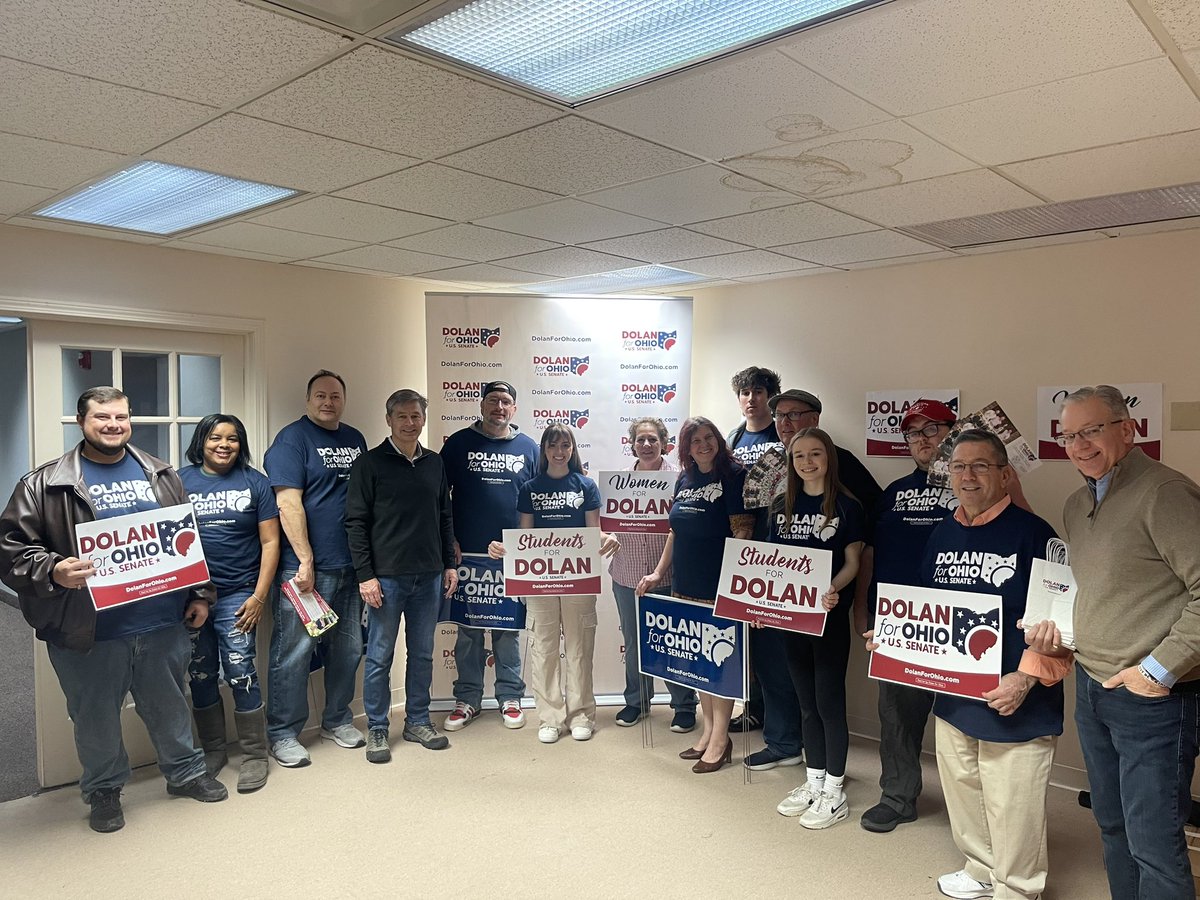 dolan4ohio's tweet image. Great to be joined by Lyndhurst Mayor Patrick Ward and Seven Hills Mayor Tony Biassiota for the opening of our new Brecksville campaign office. Together we’re out on the doors with our #OhioFirst volunteers! Great work team! #OHSEN