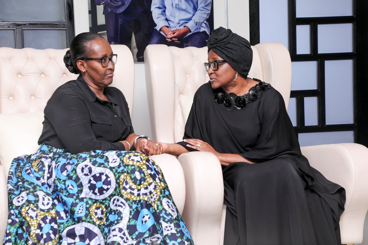 The wife of the late President Hage G. Geingob, Madame Monica Geingos, received a Courtesy Visit from Madam Jeannette Kagame, First Lady of the Republic of Rwanda, who arrived in Namibia to console the Geingob family and the Namibian nation.