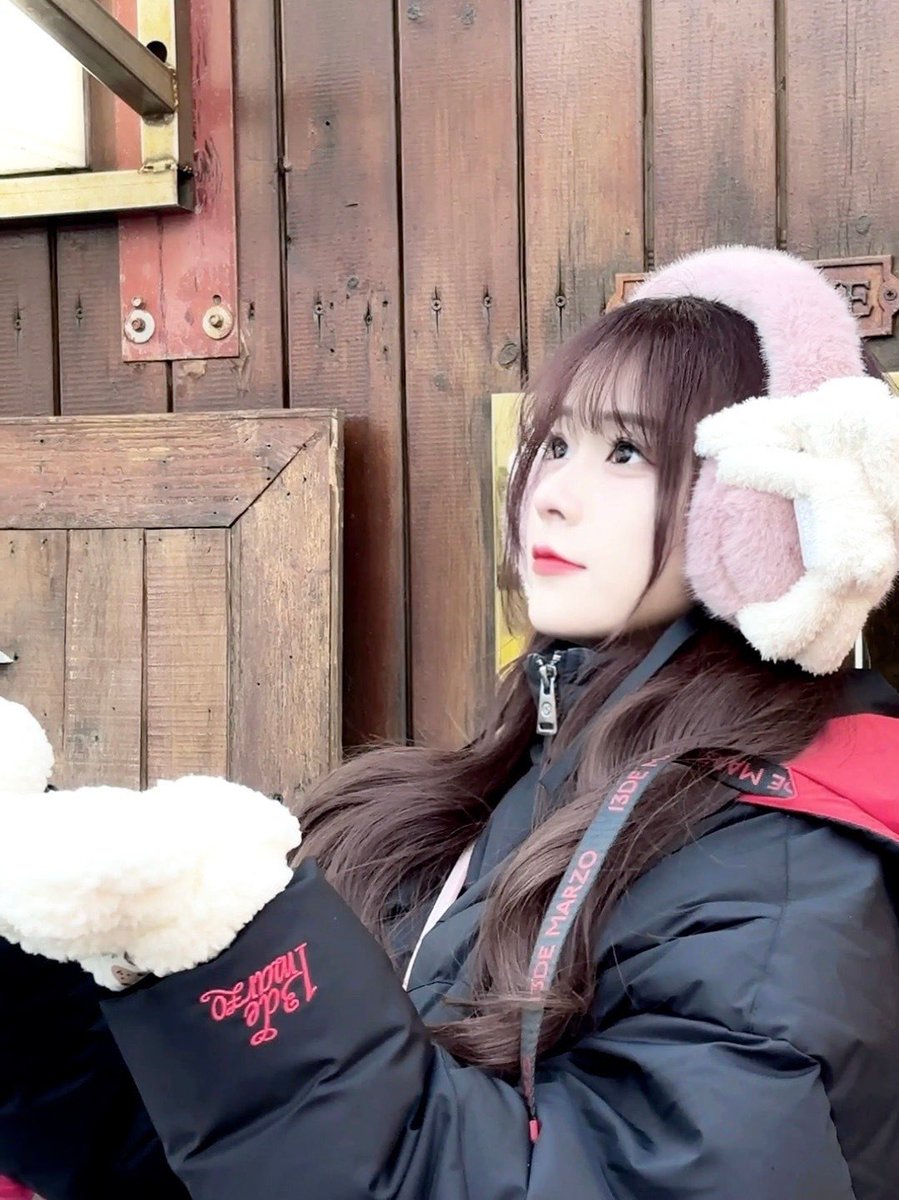 yanqinpics's tweet photo. 240210 ★ weibo update 

#颜沁 #SNH48 #YanQin https://t.co/75mEvOY8Mb