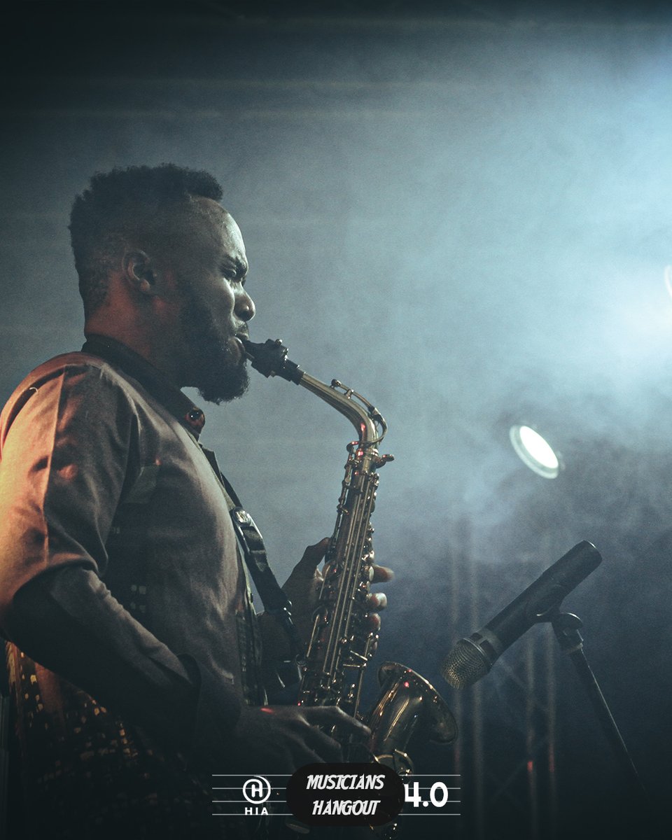 hiaproductionz's tweet photo. Jazz with a lil touch of THE CORDINATOR makes it perfect. Dammiechordz jazzed things up.

#HIA #HIAMH4_0 #HIAMusiciansHangout #hiaproductionz #MHFEVER https://t.co/hpPFR0uWIN