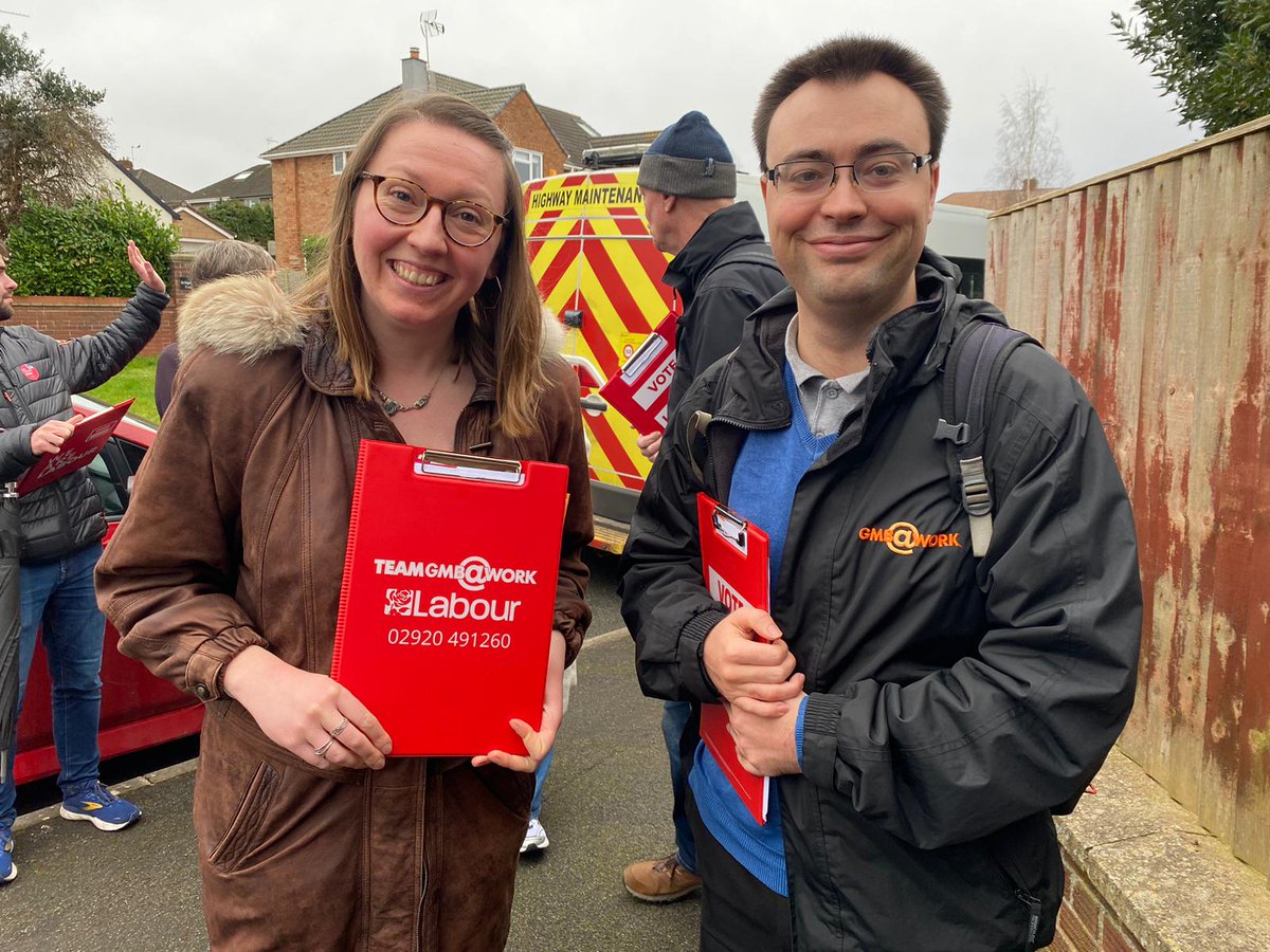 larry_turner's tweet photo. Great to be with GMB people in Kingswood for @damienegan and the New Deal for Working People @labourunionsuk https://t.co/LmzIM1lAWe