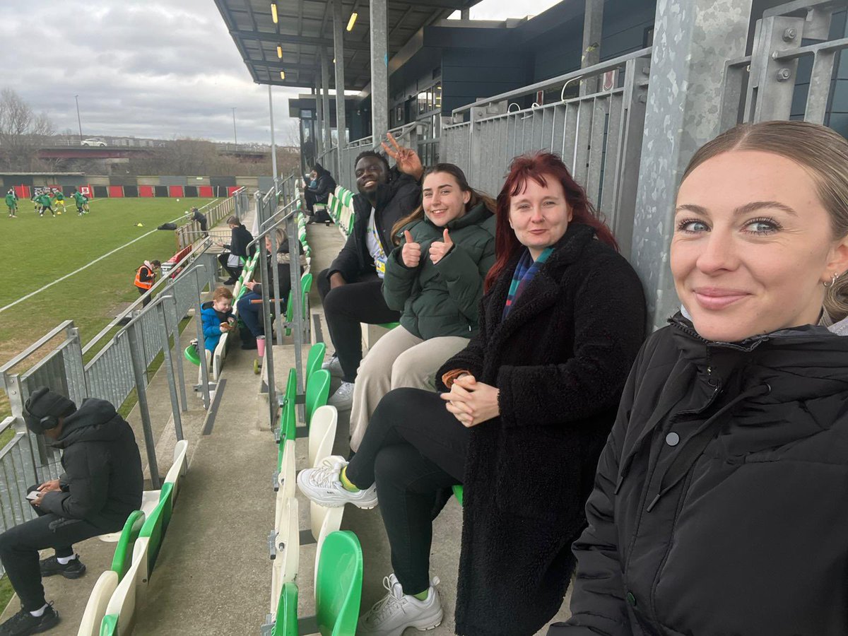 Our wonderful @OxleasForensics Occupational Therapy Apprentices are soaking up the pre-match atmosphere <a href="/ErithTown/">Erith Town FC</a> escorting <a href="/OxleasNHS/">Oxleas NHS</a> service users to their first live football match! <a href="/HayleyW71540552/">Hayley Ward</a> can we get a score prediction? #UptheDockers #NHS #football #mentalhealth