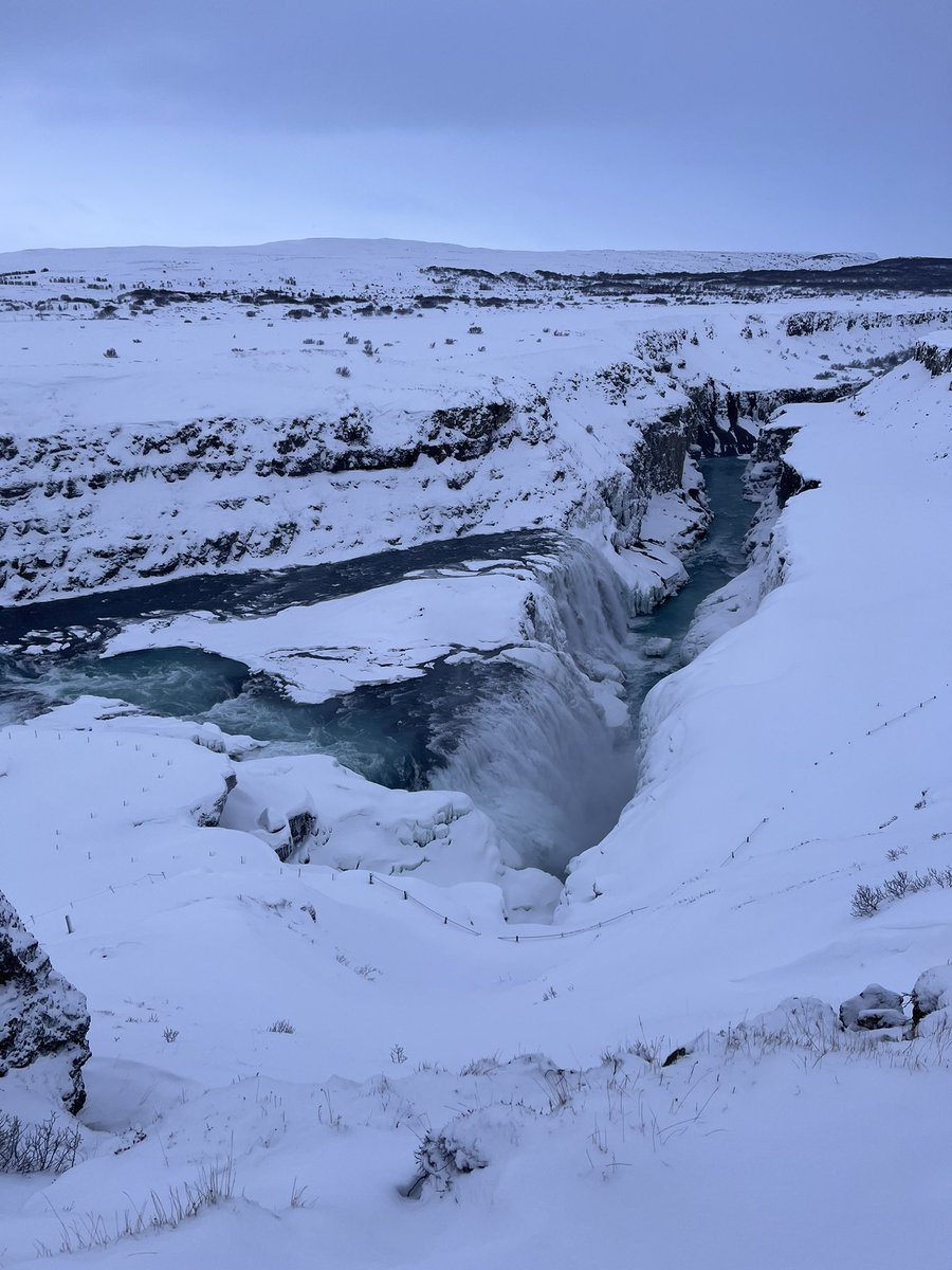 JBCOYS99's tweet image. Þingvellir and Gullfoss are beautiful places 

#Iceland #Þingvellir #Gullfoss #Travel