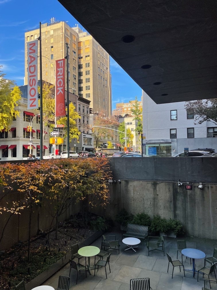 frickcollection's tweet photo. As we count down our final weekends in the iconic Breuer building, let's look back at some shots from visitors to #FrickMadison! 📷
—
Photos courtesy of Trent Tesch, lanni Frolov, Adrienne Robbins, and Irene Hyerim Hwang, via Instagram https://t.co/1scDiC03NV