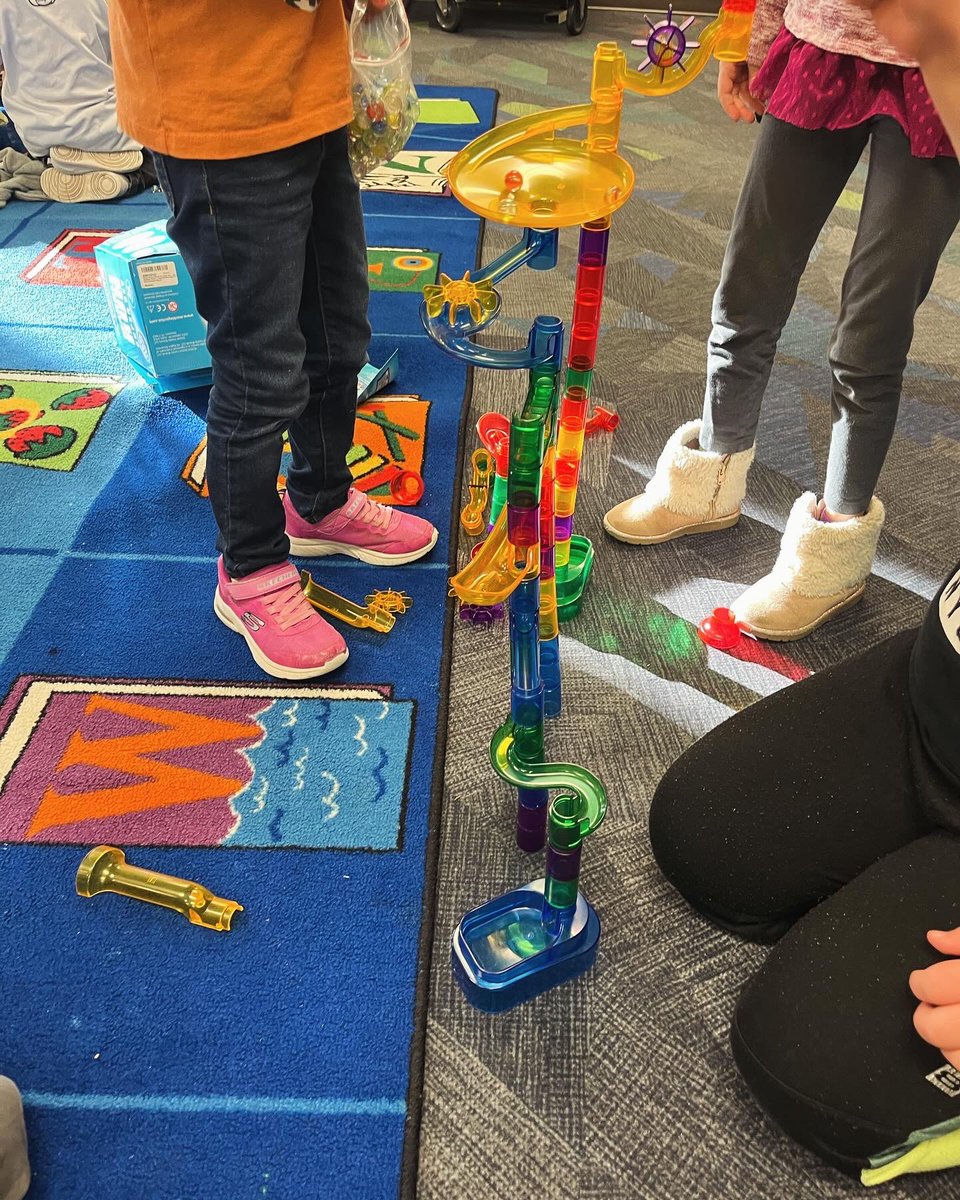 c_jackson78's tweet photo. This week we read “Skater Cirlo” in kinder we also learned about magnetism were we separated things that were magnetic and non-magnetic and in 1st and 2nd we learned about motion and built marble runs. Lots of fun learning in the @VoigtLibrary @VoigtAIA_RRISD https://t.co/Zk0kg1R3Ud