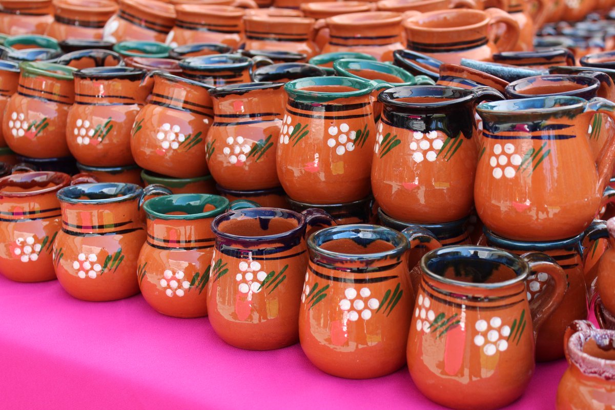 iifaem's tweet photo. 🫔 Te invitamos a la venta de temporada #Candelarita donde maestras y maestros artesanos dedicados a la gastronomía nos acompañan.
🗓️ Hasta el 04 de febrero en el Parque de la Ciencia Fundadores de #Toluca, Te esperamos de 10:00 a 18:00 horas. 
¡No faltes!
#ElPoderDeServir https://t.co/CIpQeNmdw5