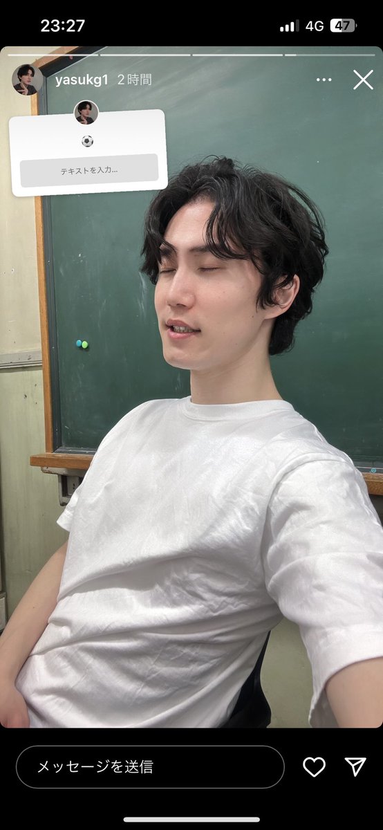 ヤスさん大失敗エピソード】 この写真を撮ってる最中に一回僕が部屋の