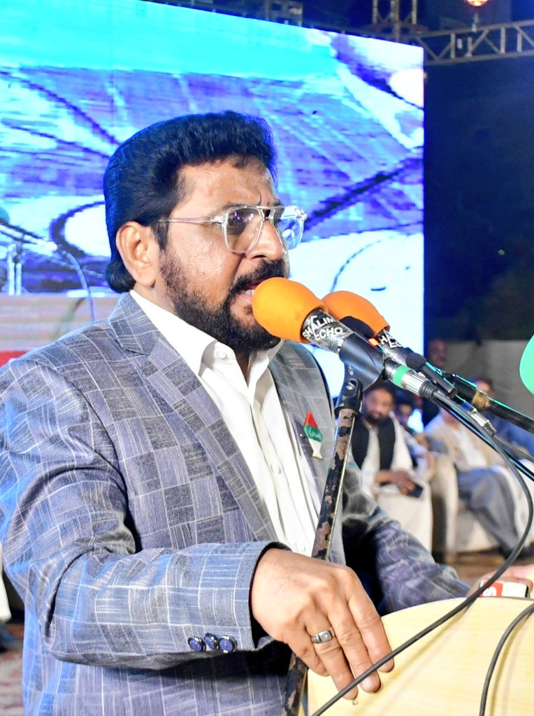 MasroorHassain's tweet photo. پیپلز پارٹی نے شہری سندھ کے علاقوں کو تباہی کے دہانے پر لاکھڑا کرا ہے
رکن رابطہ کمیٹی و حق پرست امیدوار #NA220 سید وسیم حسین بھائی کا جلسہ عام سے خطاب
#HyderabadKaFaislaMQMP 
@allaboutmqm
@Conv_KMS @DFSMQM 
@KamalMQM
@SyedWaseemMNA @BBhuttoZardari https://t.co/tZW0j4ZI1I