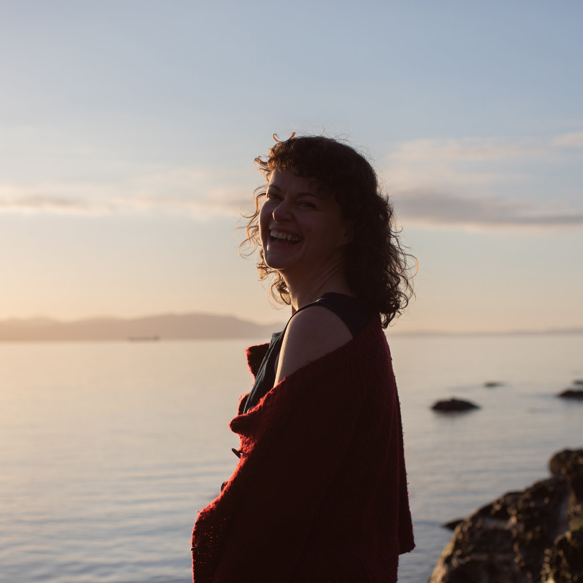 SNACK Find us elsewhere – currently inactive here (@snackmag) on Twitter photo Gillian Fleetwood (<a href="/gillfleetwood/">Gillian Fleetwood</a>) goes track-by-track with <a href="/andysays78/">Andy Reilly</a> guiding us her new album 'Together With Yourself at Sea Level'
Gill Fleetwood plays <a href="/drygate/">Craft Beer • Brasserie • Peaks Bar • Events</a> on 4th February, as part of Celtic Connections.
👇 Gillian Fleetwood (<a href="/gillfleetwood/">Gillian Fleetwood</a>) goes track-by-track with <a href="/andysays78/">Andy Reilly</a> guiding us her new album 'Together With Yourself at Sea Level'
Gill Fleetwood plays <a href="/drygate/">Craft Beer • Brasserie • Peaks Bar • Events</a> on 4th February, as part of Celtic Connections.
👇