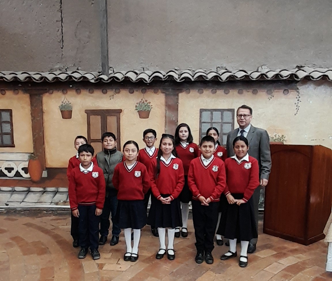 stalin_aleman's tweet image. #educarconvalores❤️ 
#festival del #timbulo 
#Baños #historiaycultura 
@stalin_aleman