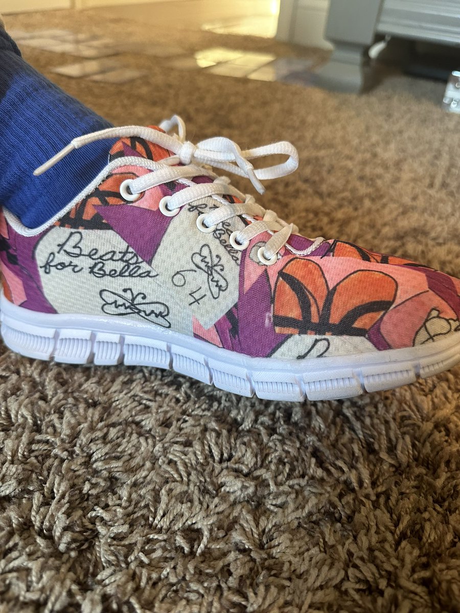 BeatsForBella's tweet photo. Bella’s cousin Bryce (who is a student @ @schacademy) is passionate about spreading awareness for CHD because of his cousin. Check out the poster &amp; shoes he designed in honor of Beats for Bella, including Bella’s family number (64)! @deannadurante @NBCPhiladelphia #HeartMonth ❤️ https://t.co/9vYamQKnaV