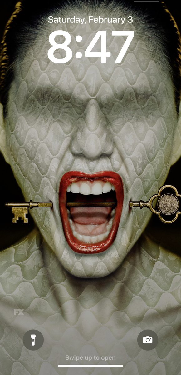 let's see those lockscreens #horrorfam