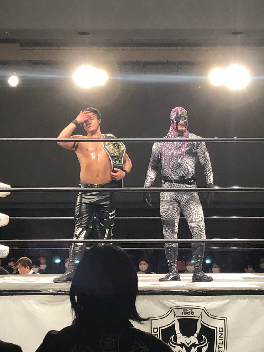funnytrip841's tweet photo. 今回も楽しく観戦できました😁

#DRAGONGATE https://t.co/zAXrF9ol3Y