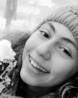 Keskeler cevapsiz sorular neden niçin soruları beynimi kemiriyor.Bu soruların hiçbir zaman cevabını bulamaycam biliyorum.Ama tek bildiğim birşey var bu ada insanını hafife almamaları.Davamizin peşini birakmaycayik taki adalet yerini bulsun.#isiasortakdavamız