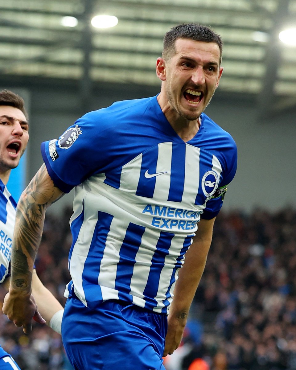 The perfect start for Brighton!

Captain Lewis Dunk heads the Seagulls in front from Pascal Gross' corner 💥 

#BHACRY