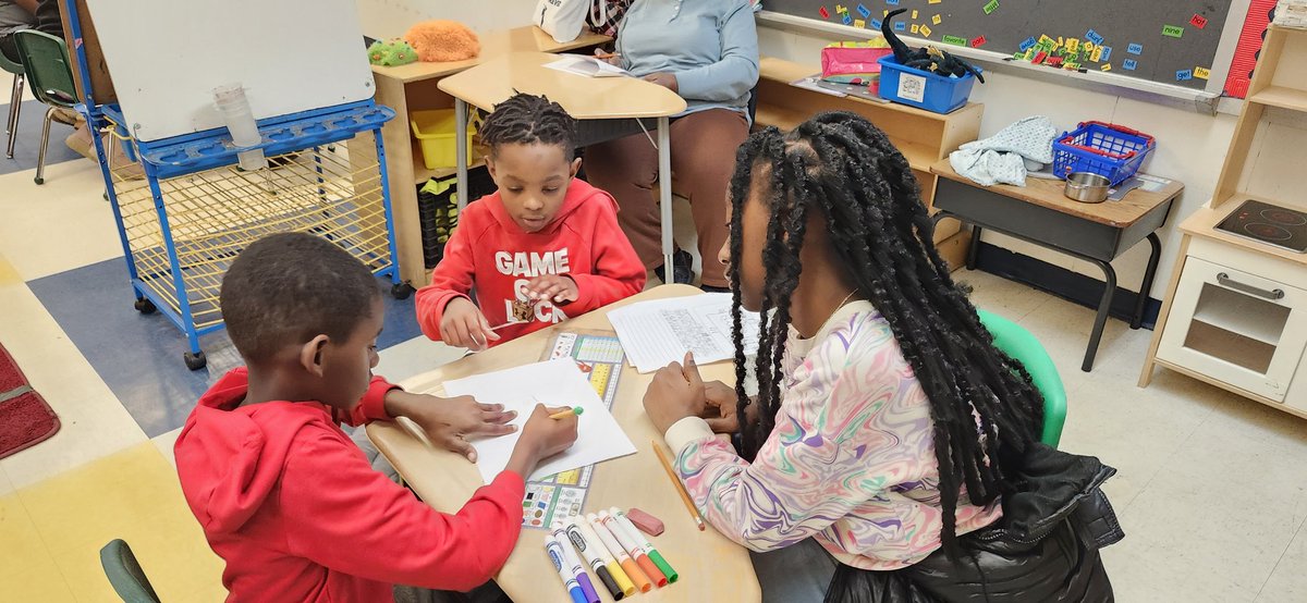 Traci Mathena tweet media