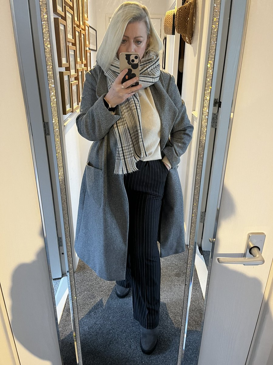 Ćh💋ryl 👩🏼👗 tweet media