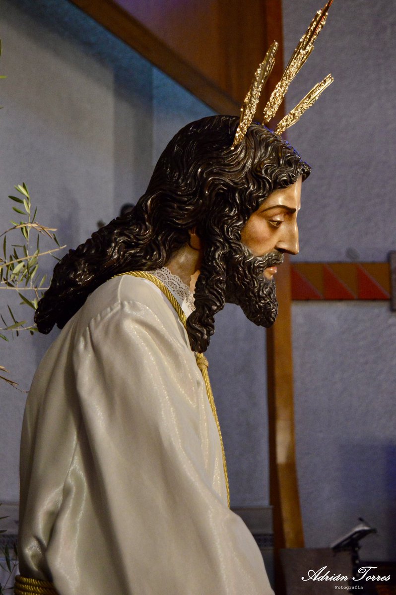 la_costanilla's tweet photo. Prendido en San Cristóbal 
@PrendiRosario 

#SSantaRonda #Ronda #TDSCofrade #Triduo #Prendimiento #PrendiyRosario https://t.co/7RGmqQEWzI