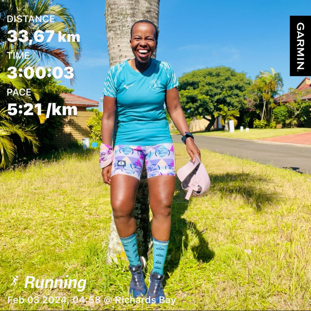 mawelly05's tweet photo. #WeekendLongRun #Running #Mileage #Running #Training #OffRoadRunning #TheQueen #IPaintedMyRun #FetchYourBody2024 https://t.co/I5CNMNzieQ