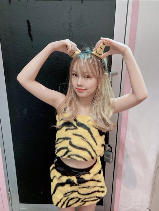 Twitterのコスプレ画像10