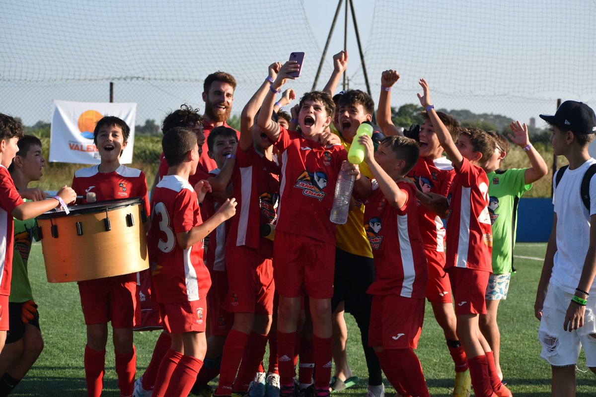 🤳🏿🅢🅔🅛🅕🅘🅔 <a href="/colegio_alameda/">Alameda International School</a>

valenciabeachcup.com  

#valenciabeach #tournament #soccer #torneovalencia