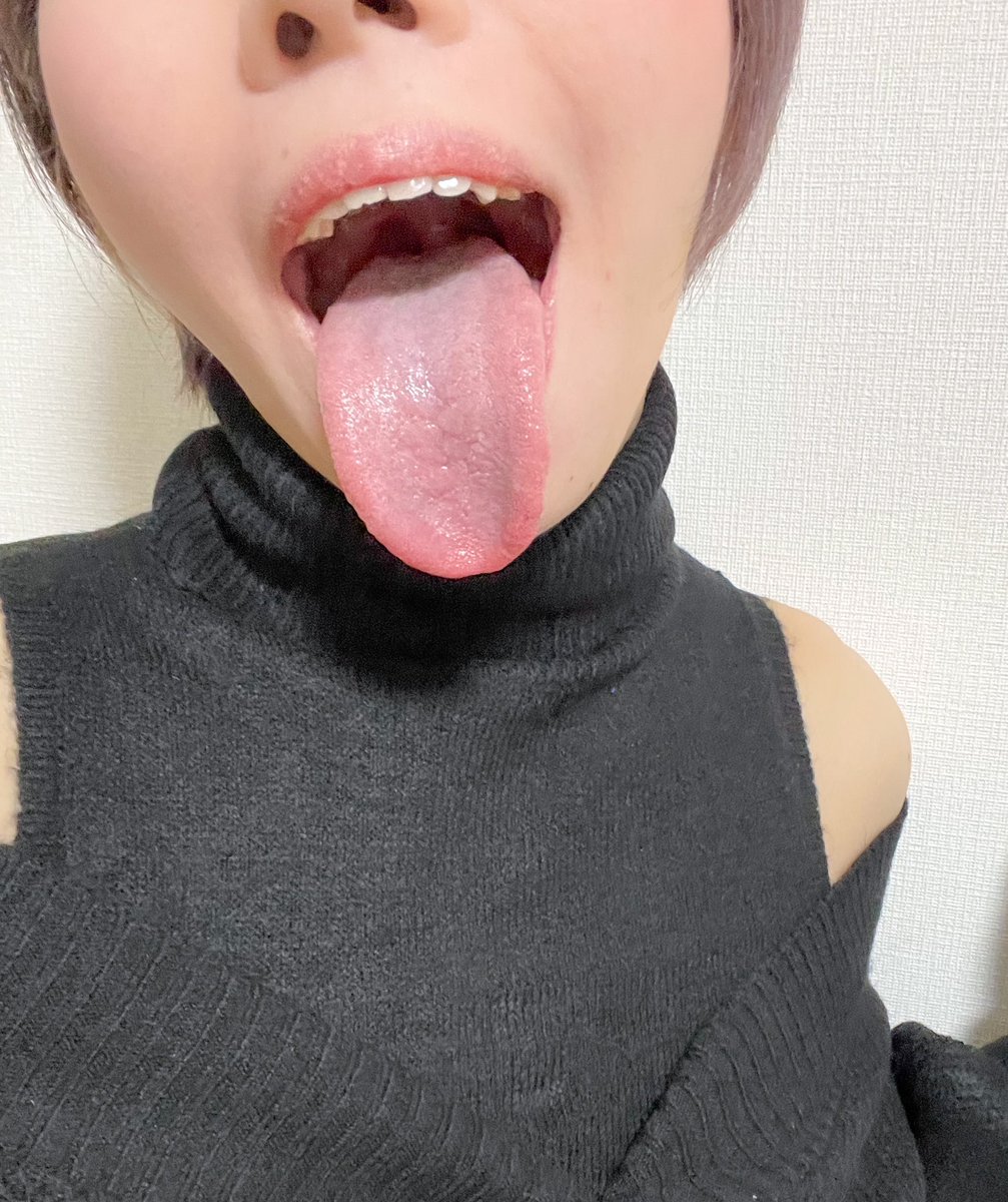 shitanagame's tweet photo. 👅♡

今日はうっかりミスしちゃって反省…🥲
(舌出すと反省してる感ゼロになっちゃう🥺) https://t.co/0yD0zpzAl9