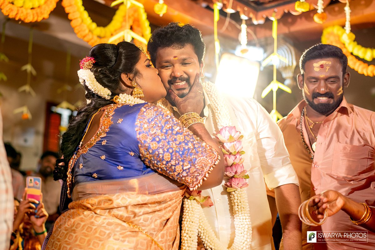 CineemaJunction™ _ Gateway of Cinema (@cineemajunction) on Twitter photo Actor Robo Shankar's daughter Indraja & Karthik got engaged yesterday in Chennai, by God's grace With the blessings of elders Sweetly engaged with your love.
@indrajasankar17
<a href="/Dr_karthickoffl/">Karthickpalanichamy</a> #Robosankar #Priyankarobosankar
#IndrajasankarKarthick #Engagement Actor Robo Shankar's daughter Indraja & Karthik got engaged yesterday in Chennai, by God's grace With the blessings of elders Sweetly engaged with your love.
@indrajasankar17
<a href="/Dr_karthickoffl/">Karthickpalanichamy</a> #Robosankar #Priyankarobosankar
#IndrajasankarKarthick #Engagement