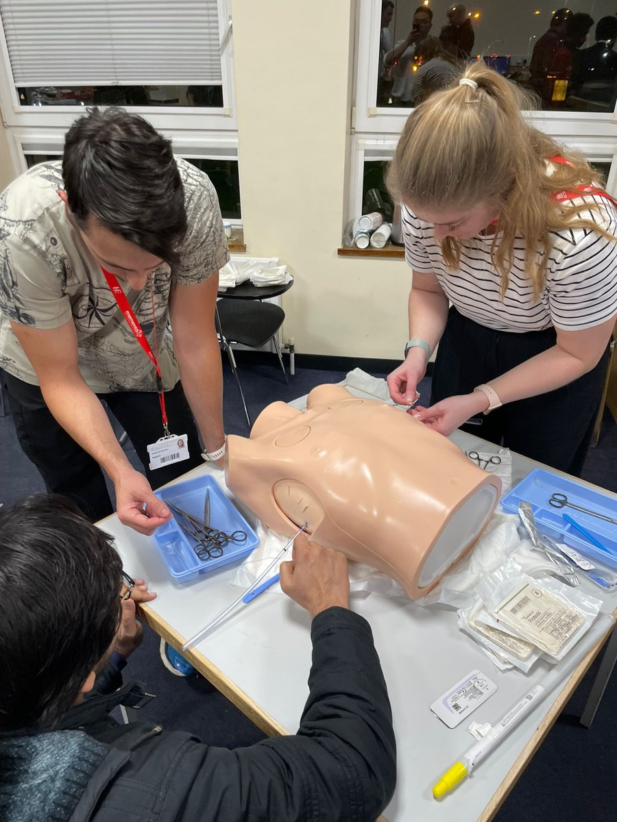 CaraiosaH's tweet photo. A successful launch of our first surgical skills simulation night for NCHDs this Thursday, a great opportunity to test suturing and laparoscopic skills using augmented reality @MelleyBridget @SurgeryUhw @LiamDevane @nnifhoghlu  @JNJNews @ethicon https://t.co/j9MAkNRKyv