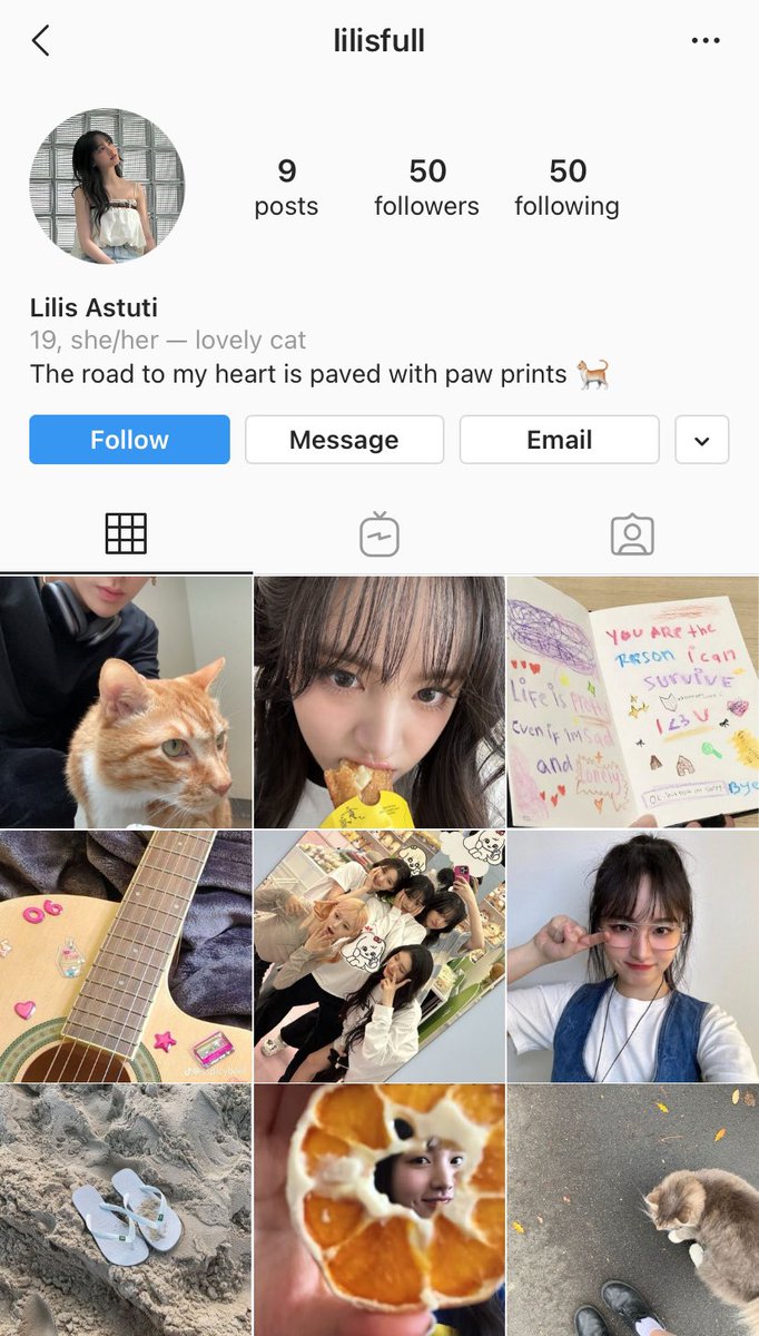 April tweet media