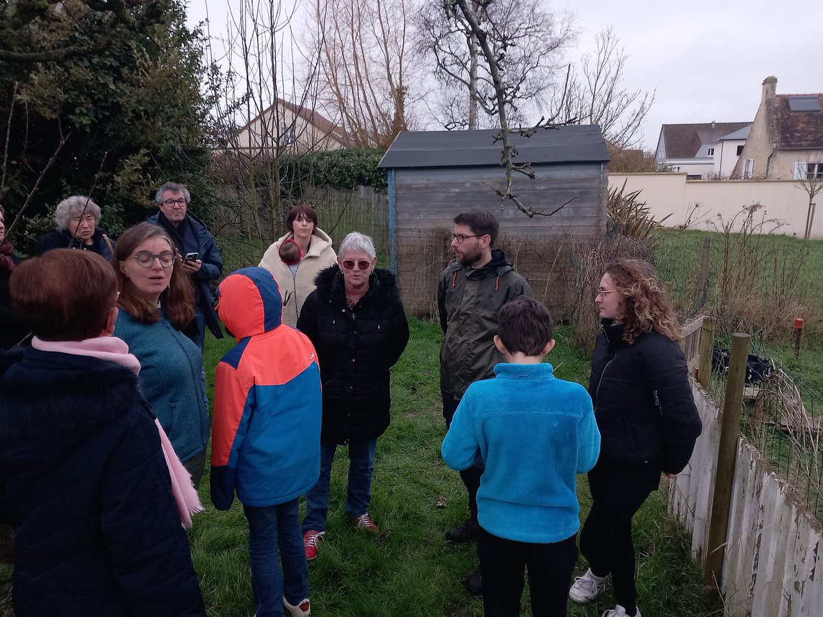 fguegueniat's tweet photo. Desormais @EpronRadio fait partie des 12 communes de Normandie inscrites dans le projet Piqu'en ville afin de favoriser les déplacements des hérissons dans le tissu urbain. #environment @NicolasKlatka @Caenlamer @Prefet14 @Ecologie_Gouv https://t.co/dLncC4Sr2A