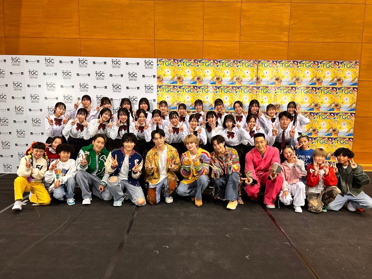 KIDS_B_HAPPY's tweet photo. ／
#TGC和歌山 2024
#EXILEBHAPPY ステージ

ご覧いただいた皆さん
ありがとうございました✌️😊✌️
＼

近大附属和歌山高校 ダンス部の皆さん
#BHAPPYS とのステージは
とってもHAPPYな空間でした！

引き続き #EBH の活動をお楽しみに🌈

#TGC #ABEMAでTGC @TGCnews 
@KIDS_B_HAPPY https://t.co/5EcOJmUGwf