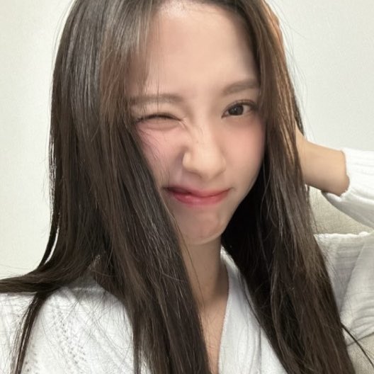 mypresentbbo's tweet photo. 저요 제발 저요 https://t.co/dCvsLsri4D