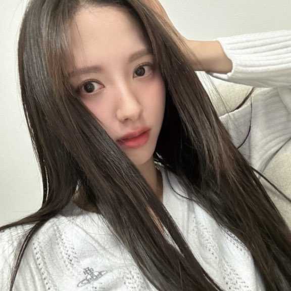 mypresentbbo's tweet photo. 저요 제발 저요 https://t.co/dCvsLsri4D
