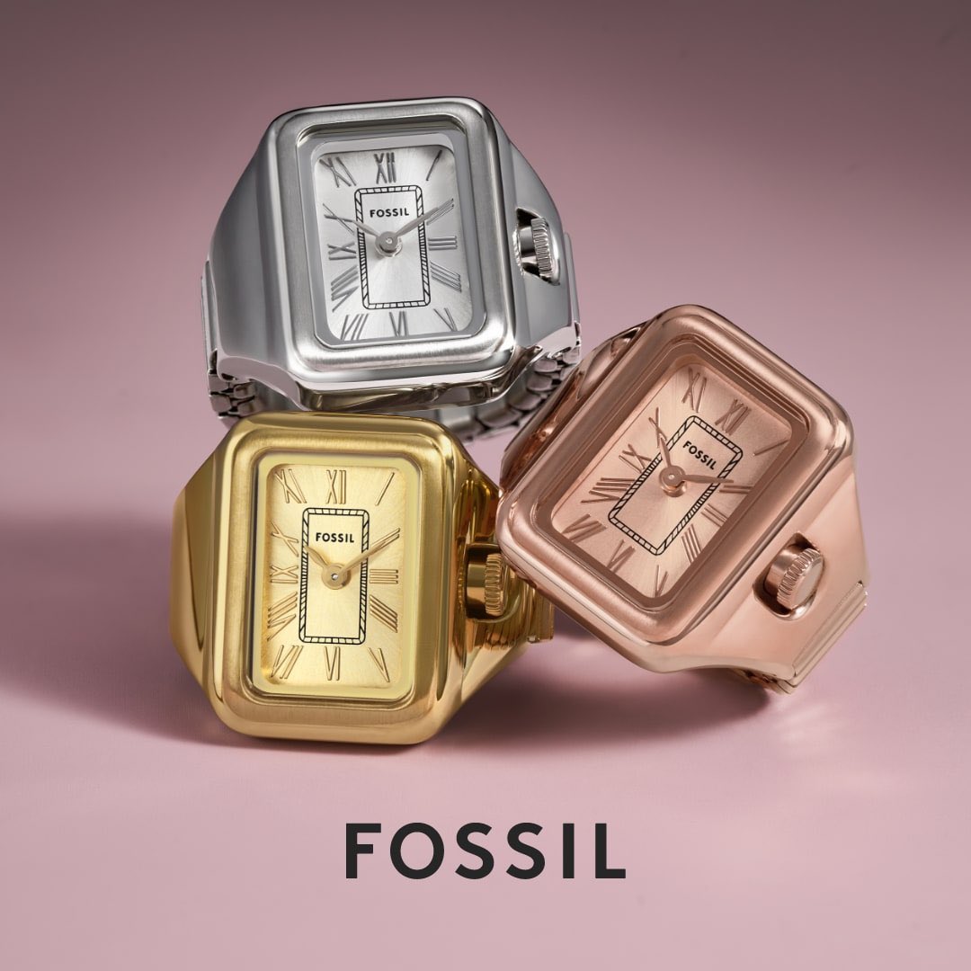 Telling time has literally never been more stylish thanks to the Raquel Watch Ring from Fossil. Made for expressing yourself. Shop Now: bit.ly/42f8ubr #MadeForThis #ShoppersStop #Fossil #GiftsOfLove #FossilWatches #ValentinesDay #Gifting #Watches